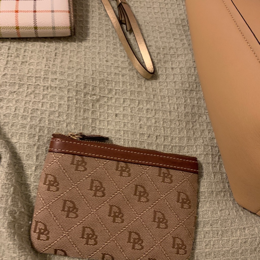 Dooney and Bourke coin purse